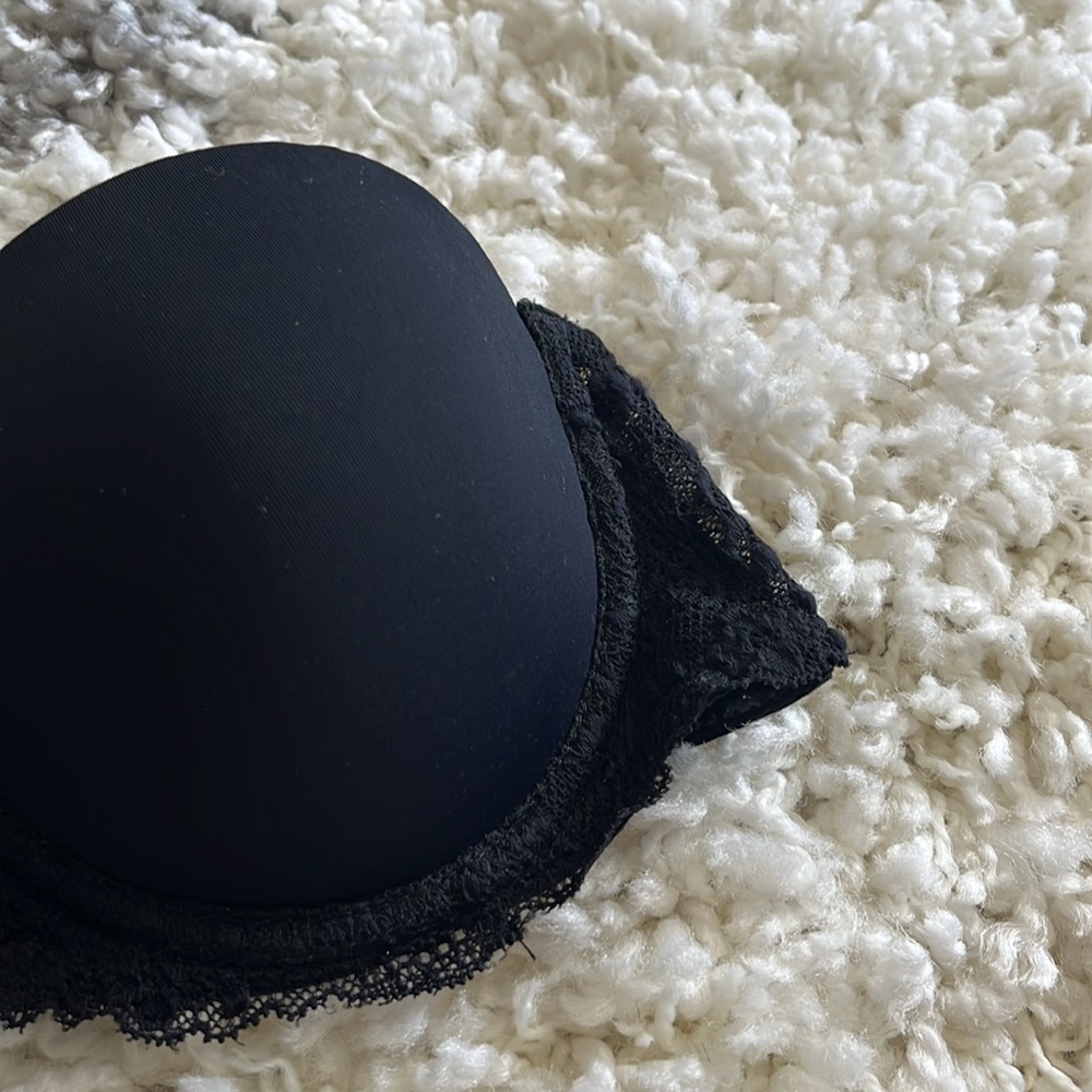 Strapless Bra - Picture 2 of 4
